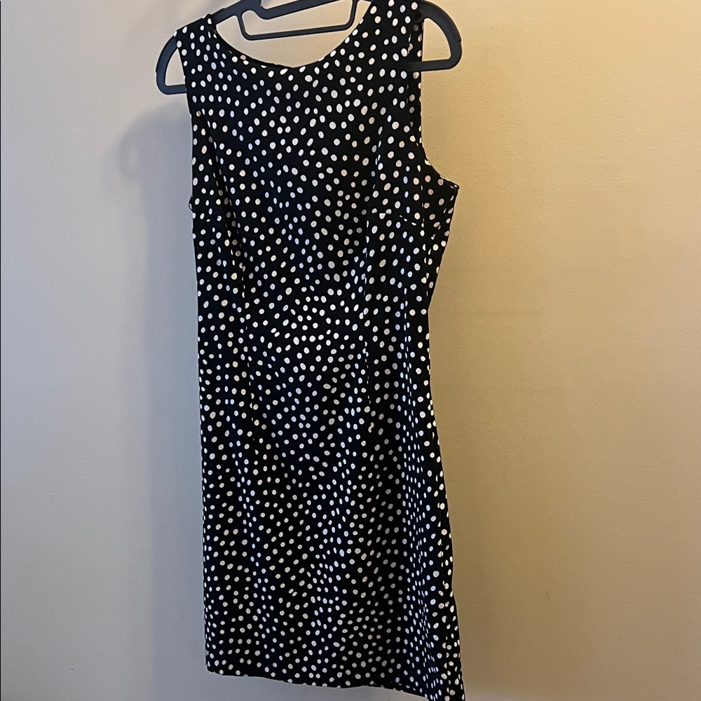 AGB Black and White Polka Sleeveless Dot knee high Dress Size 8